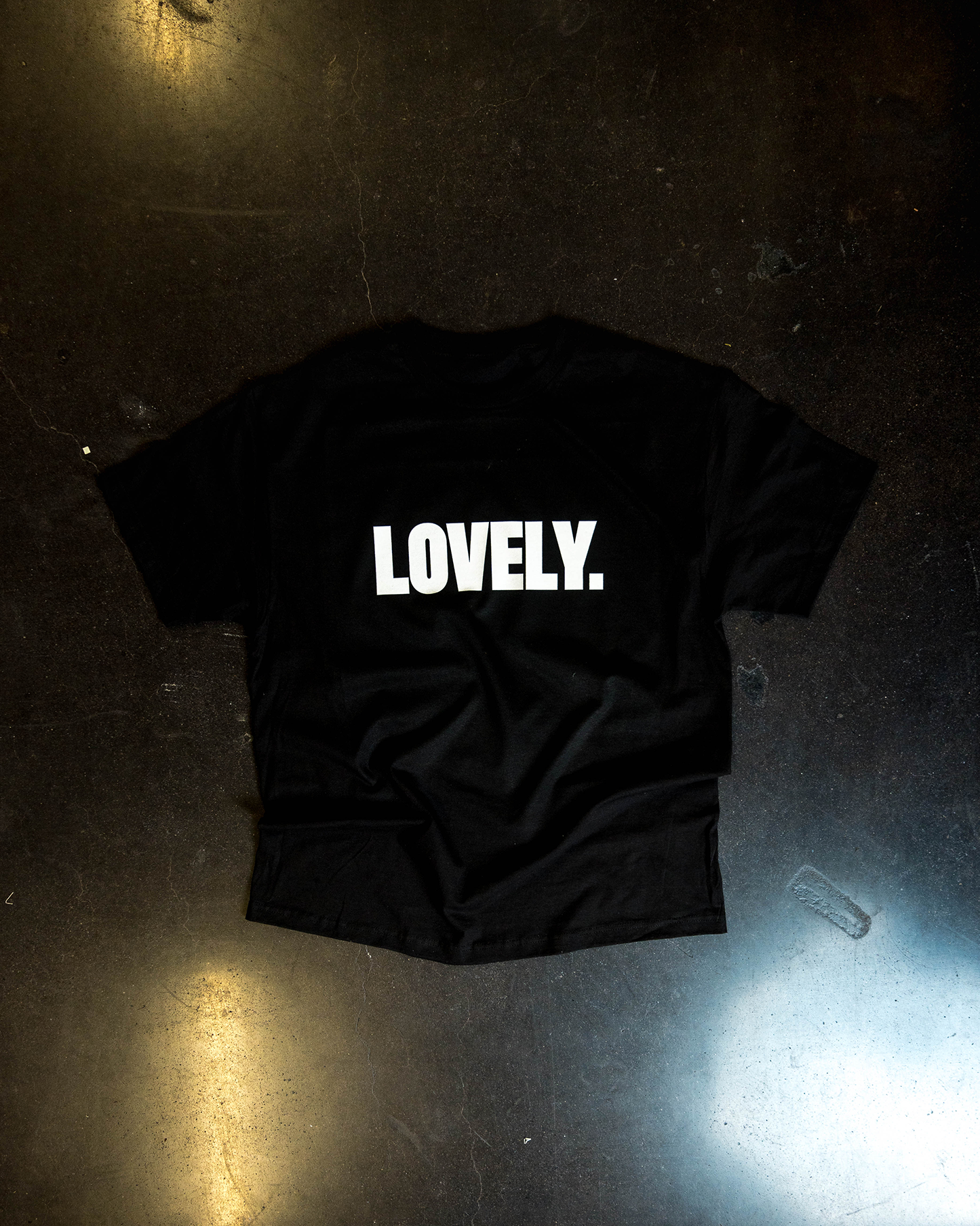 lovely v2 black tee